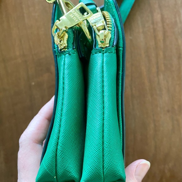 Green Crossbody Bag - Picture 7 of 10